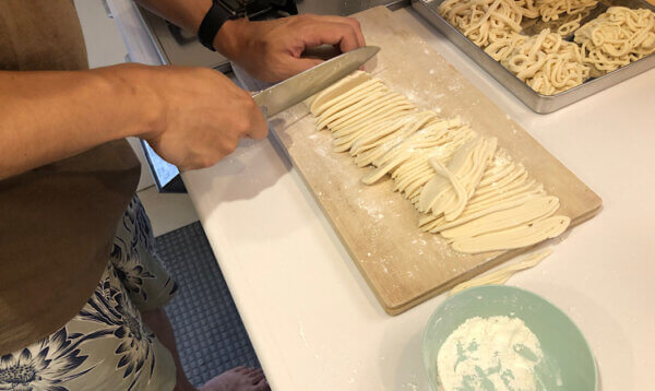 おうちでうどんづくり