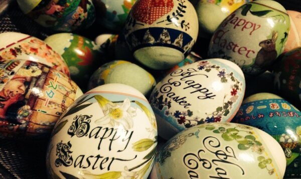 イースターエッグ