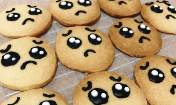 ぴえん　ぴぇん