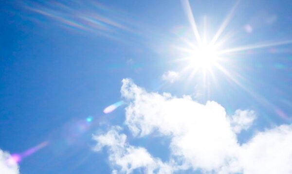 夏　服装　クールビズ　清潔　爽やか