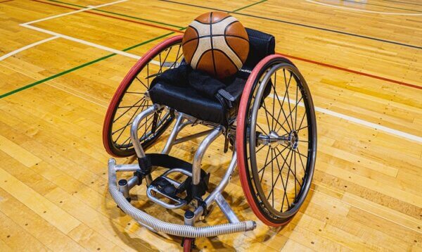 車いすバスケ