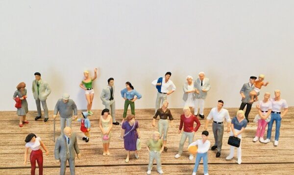 世代　年齢　求人　チャレンジ